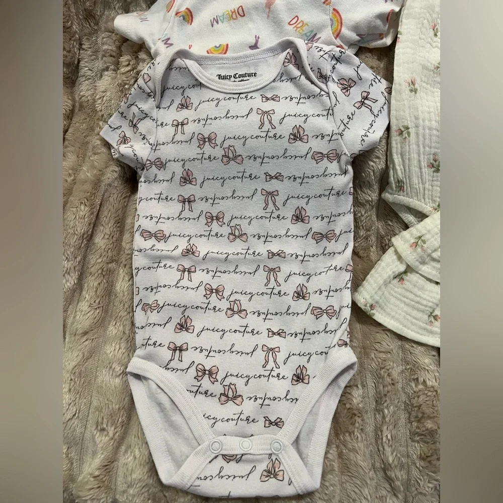 Juicy Couture charming baby
